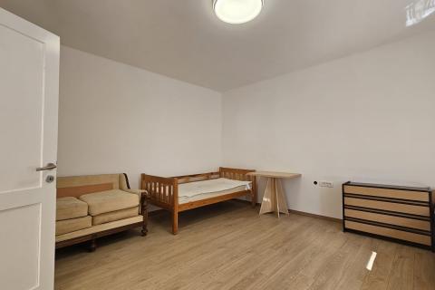 Useljiva kuća - Belo Selo - 3000 m2 okućnice