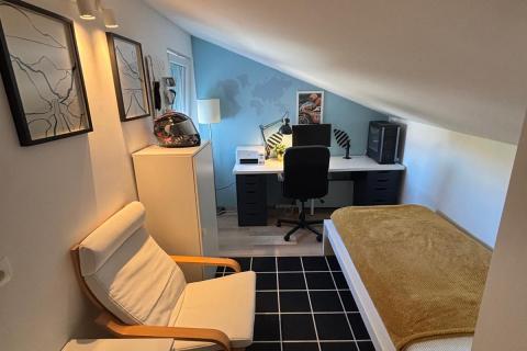 Grad Krk, trosoban stan s pogledom na more