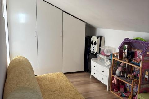 Grad Krk, trosoban stan s pogledom na more