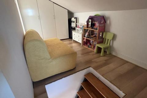 Grad Krk, trosoban stan s pogledom na more