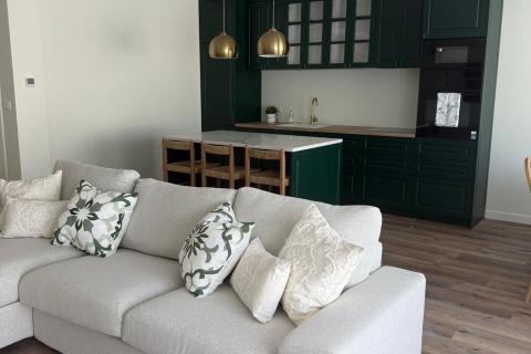 LOVRAN, Luksuzni dvoetažni stan s bazenom, 100m od mora!