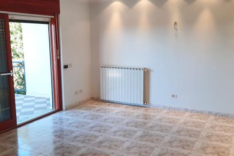 Istra, Umag - kuća s 3 stana, pogled na more