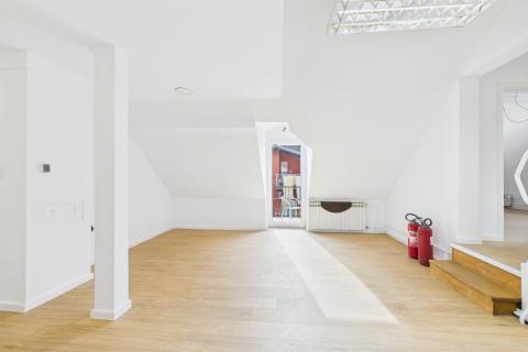 Unternehmesverkauf Donji grad, Donji Grad, 380m2