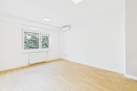Unternehmesverkauf Donji grad, Donji Grad, 380m2