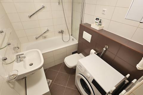 Zagreb, Črnomerec - dvosoban stan s garažom, lift