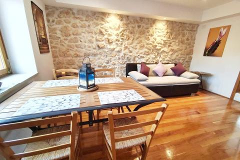 Crikvenica, Selce, kuća 100m od centra