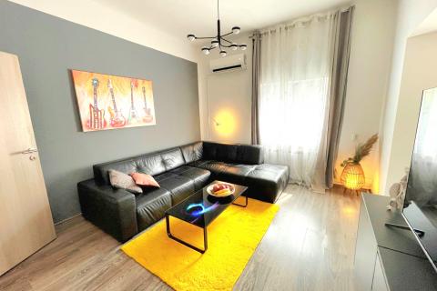 Zagreb, Stenjevec | Moderan dvosobni stan 50m2, parking