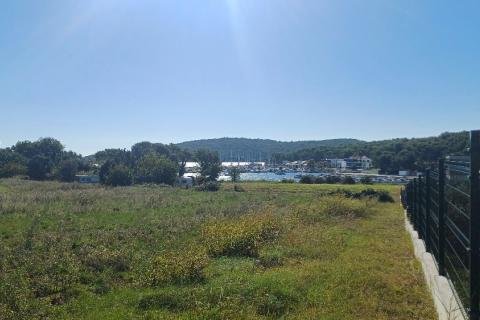 Istra,Pomer-građevinsko zemljište 100m od mora