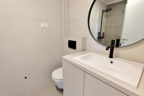 Rijeka, Vojak, najam novoadaptiranog stana s dvorištem