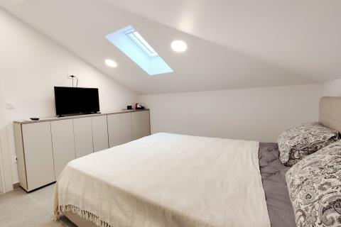 Rijeka, Vojak, najam novoadaptiranog stana s dvorištem