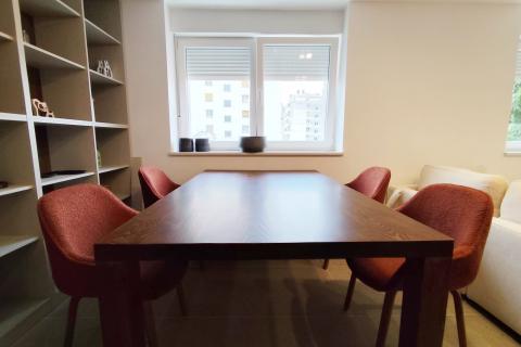 Rijeka, Vojak, najam novoadaptiranog stana s dvorištem