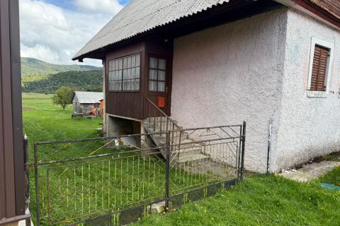 Gorski kotar, Mrkopalj - samostojeća kuća, 70 m2