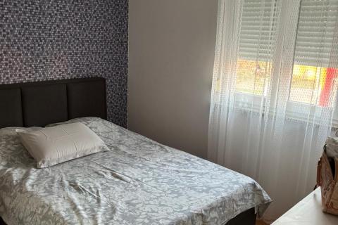 Rijeka, Srdoči, trosoban stan, 85 m2