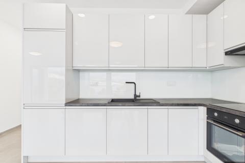 Novi Vinodolski, Klenovica - dvosoban stan prvi red od mora