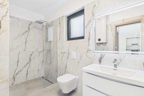 Novi Vinodolski, Klenovica - dvosoban stan prvi red od mora