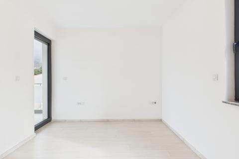 Novi Vinodolski, Klenovica - dvosoban stan prvi red od mora