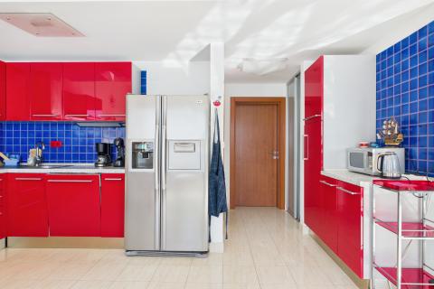 Crikvenica, Selce - četverosoban stan prvi red uz more