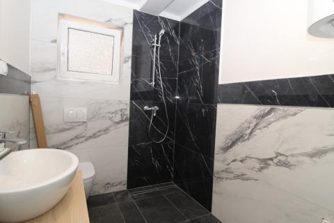 Istra, Novigrad - Stan u prizemlju u okolici Novigrada