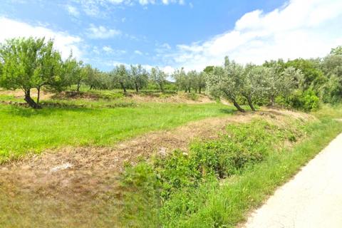 Stavbno zemljišče Momjan, Buje, 284m2