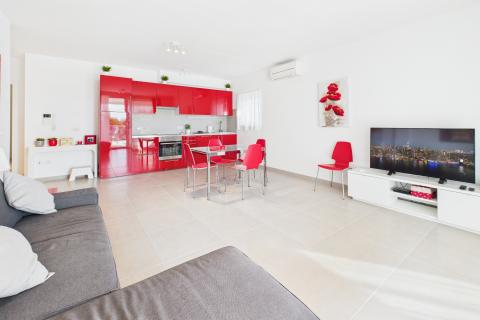 ISTRA, FAŽANA OKOLICA - predivan stan s pogledom na more