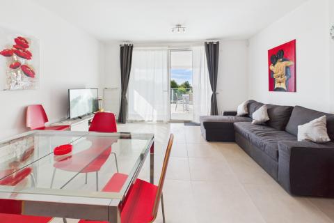 ISTRA, FAŽANA OKOLICA - predivan stan s pogledom na more