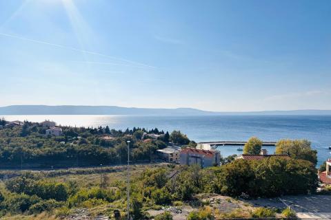 Novi Vinodolski,Klenovica-penthouse u novogradnji 100m od mora