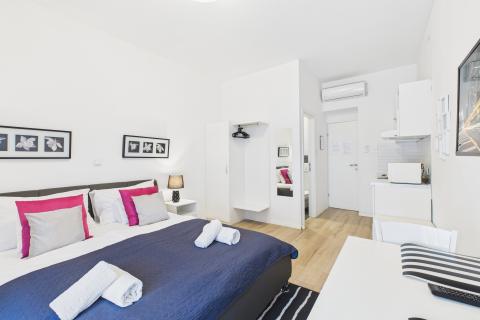 Zagreb, Donji Grad, Studio apartman 