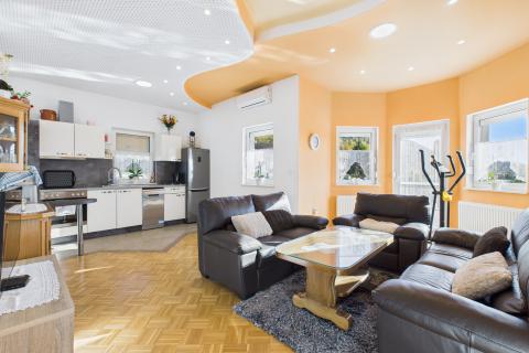 Stanovanje/Apartma Jablanovec, Zaprešić - Okolica, 90,27m2