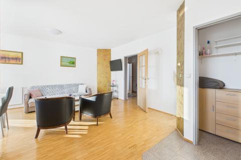 Zaprešić, Jablanovec- trosoban stan s balkonom