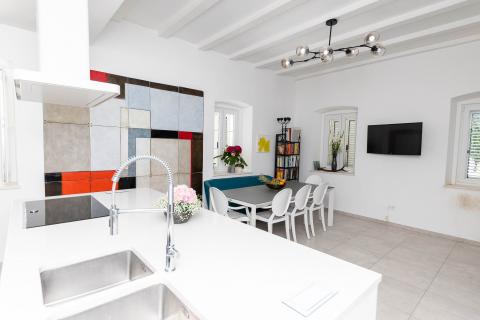 Crikvenica, Bribir- villa s bazenom u centru