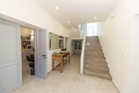 Crikvenica, Bribir- villa s bazenom u centru