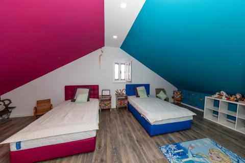 Crikvenica, Bribir- villa s bazenom u centru