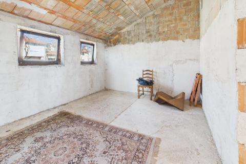 Pula, Veruda Porat - kuća sa tri stana