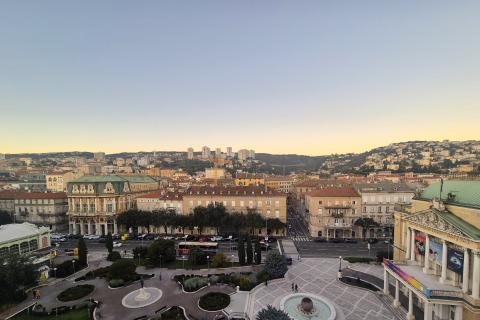 RIJEKA, CENTAR- stan s pogledom na kazalište