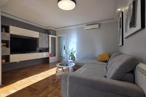 Rovinj -Moderan stan na izvrsnoj lokaciji u centru