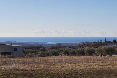 Istra, Kaštelir - građevinsko zemljište s pravomoćnom građevinskom dozvolom