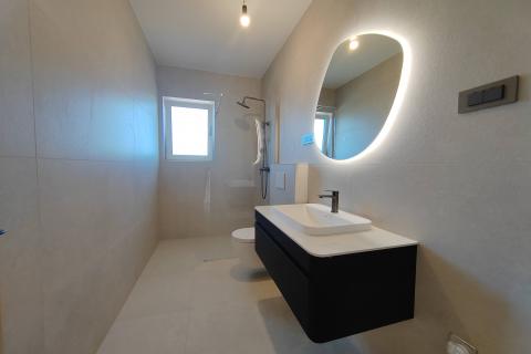 OTOK KRK-MALINSKA novogradnja moderna villa