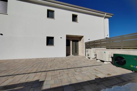 OTOK KRK-MALINSKA novogradnja moderna villa