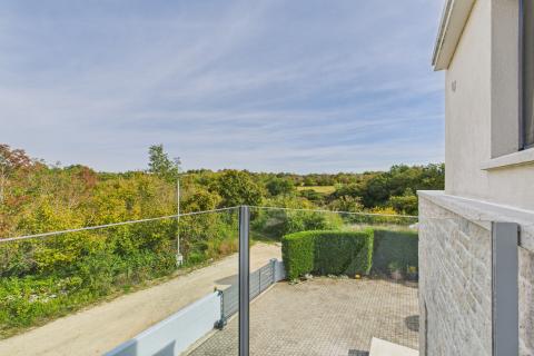 Istra, Sveti Lovreč -Moderna luksuzna kuća s bazenom i jacuzzijem na velikoj okućnici