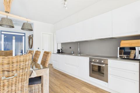 Istra, Sveti Lovreč -Moderna luksuzna kuća s bazenom i jacuzzijem na velikoj okućnici