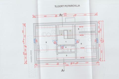 Crikvenica, Bribir- villa s bazenom u centru