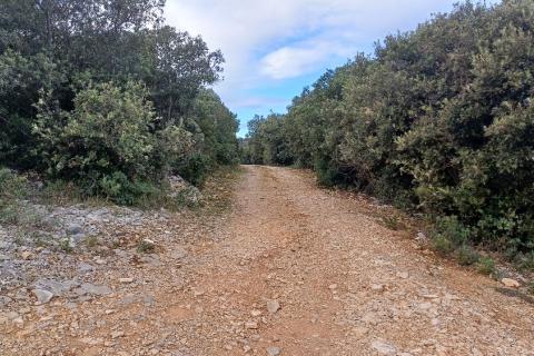 Istra,Krnica-parcela blizu mora i vikend naselja