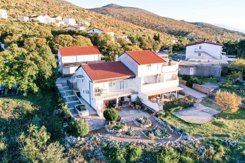 Haus Klenovica, Novi Vinodolski, 191m2