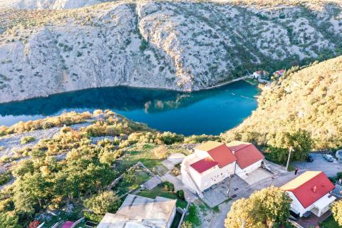 Haus Klenovica, Novi Vinodolski, 191m2