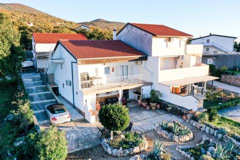 Haus Klenovica, Novi Vinodolski, 191m2