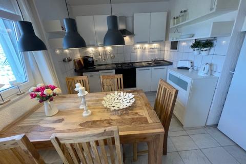 Haus Klenovica, Novi Vinodolski, 191m2