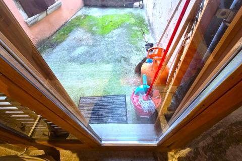 Rovinj, centar, stan 35 m2, terasa, mirna lokacija