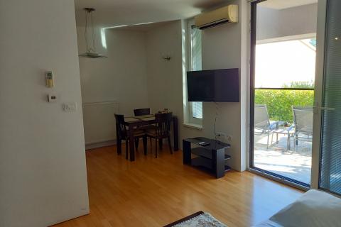 Istra,Pula,dugoročni najam 32,84 m2 blizu plaže