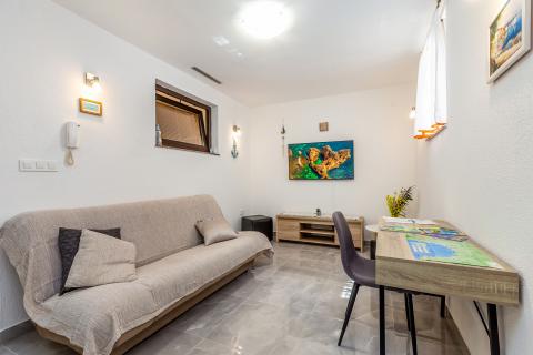 Condo/Apartment Malinska, Malinska-Dubašnica, 36m2