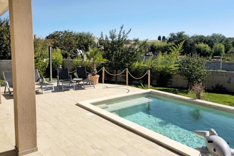 Istra,Pula,nova kuća sa bazenom 